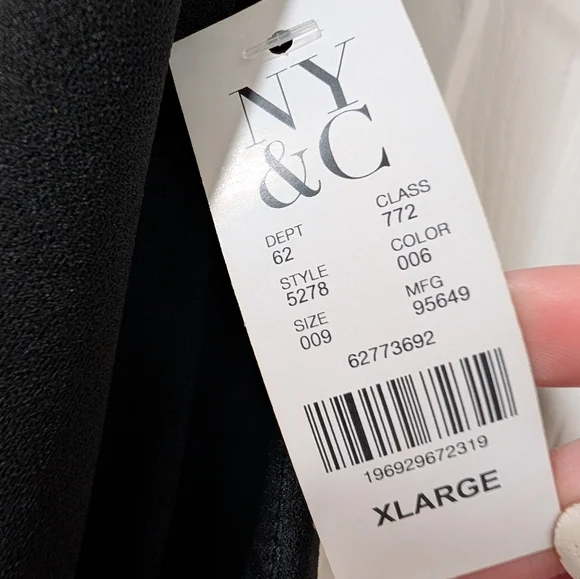 3/$10 NWT New York & Company Black Halter Dress - Picture 8 of 8